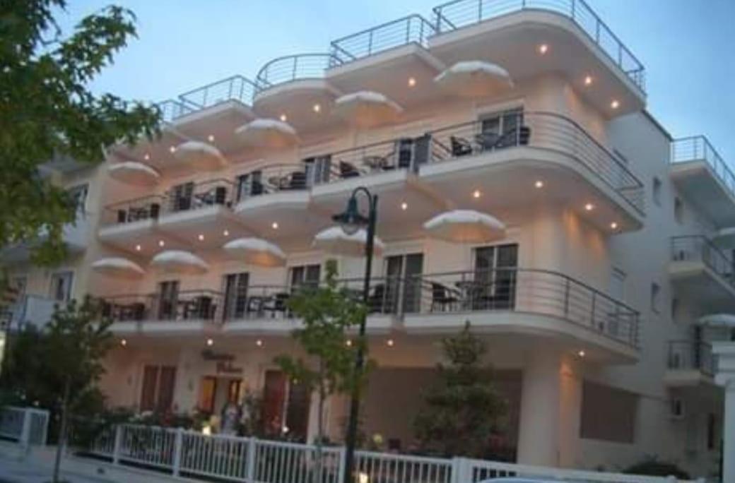 Christina Hotel Olympiakí Aktí Exteriér fotografie